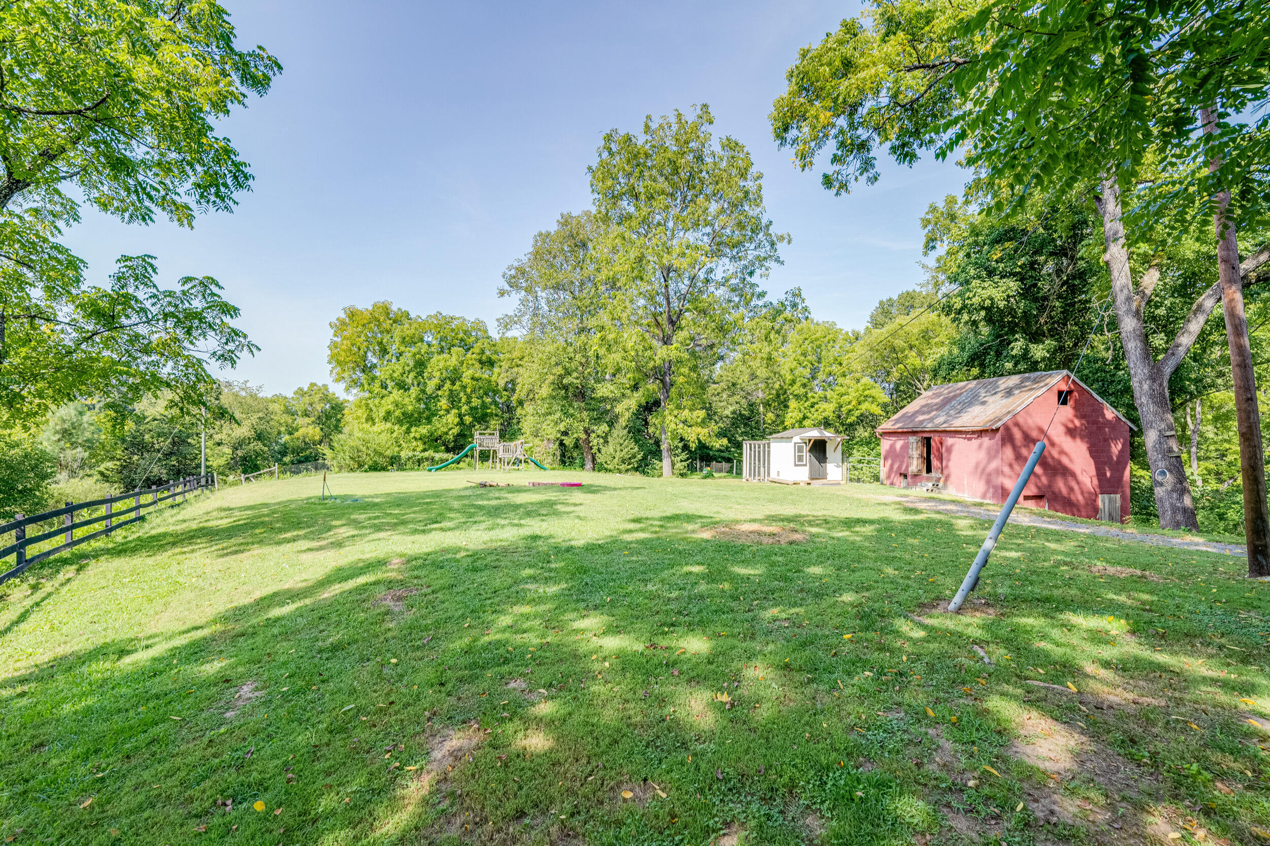 1038 Valencia Dr, Huddleston, Virginia image 48