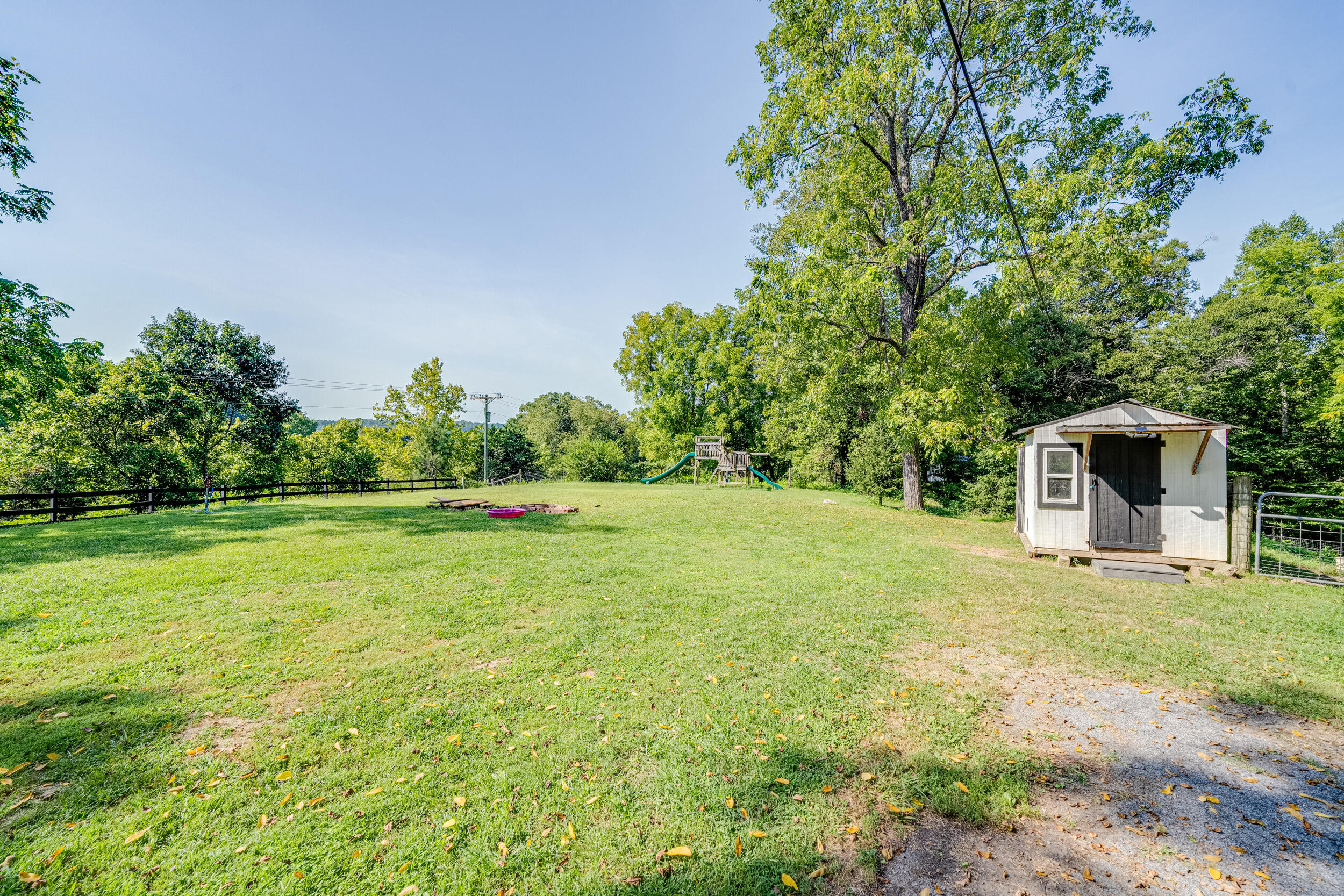 1038 Valencia Dr, Huddleston, Virginia image 44