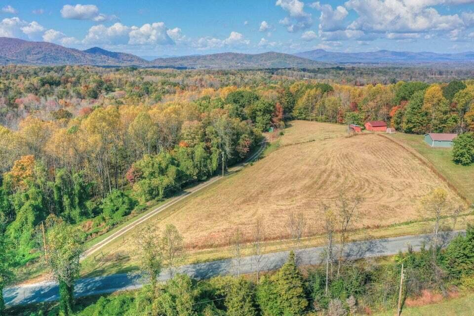 345 Deepwoods Rd, Hardy, Virginia image 1