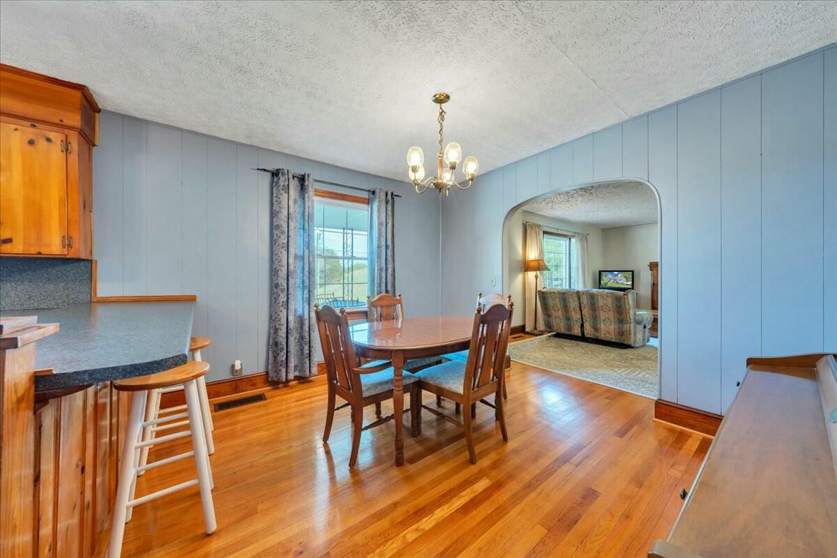 12477 North Old Moneta Rd, Moneta, Virginia image 10