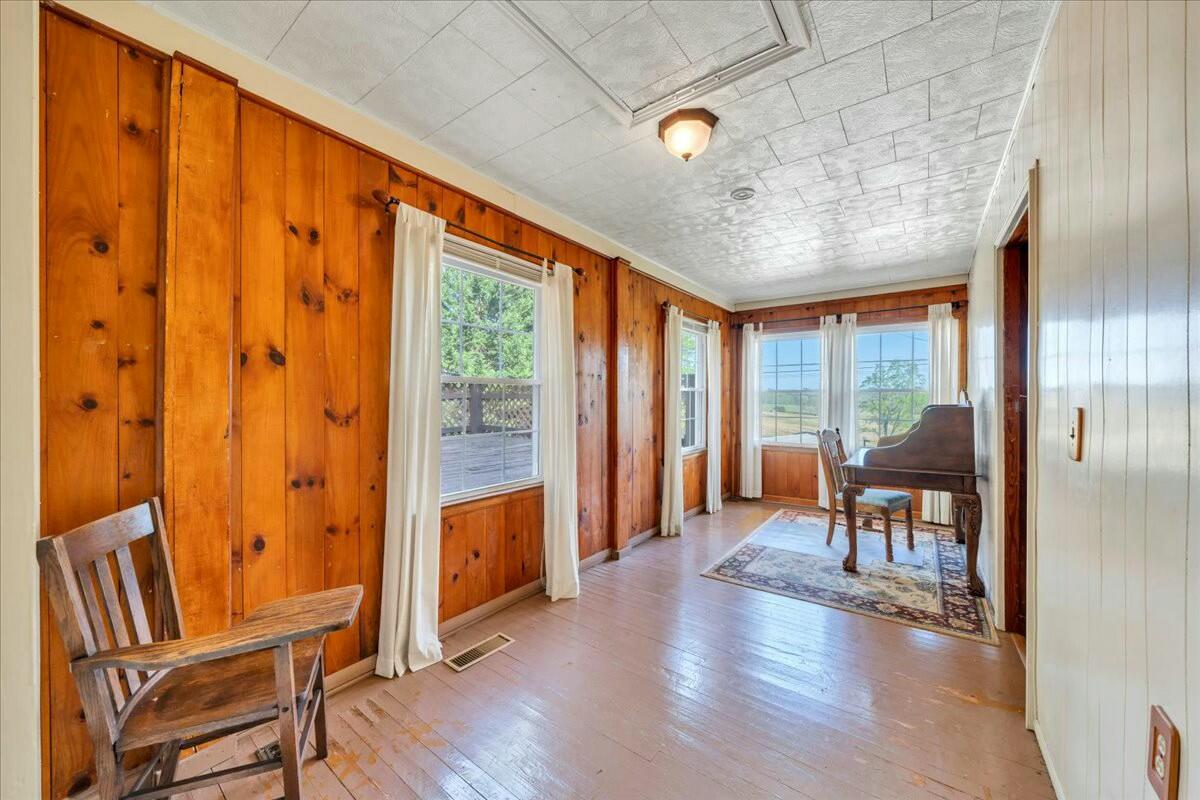 12477 North Old Moneta Rd, Moneta, Virginia image 16