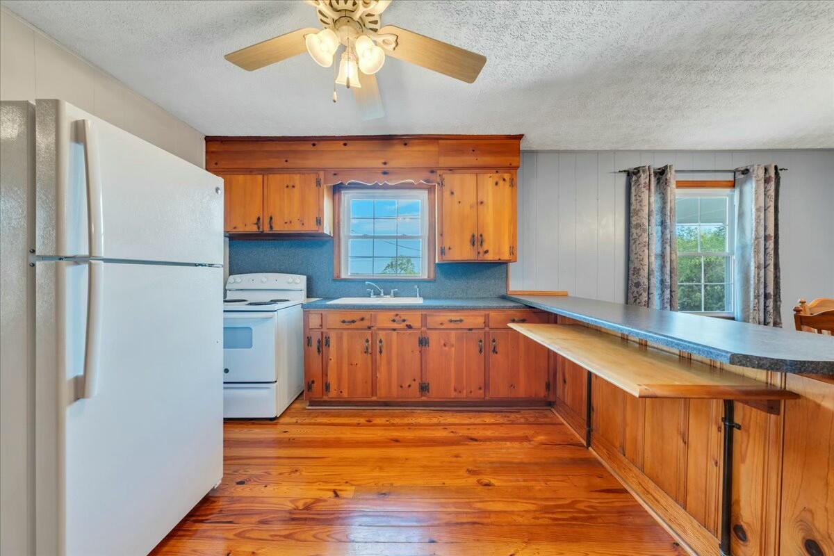 12477 North Old Moneta Rd, Moneta, Virginia image 14