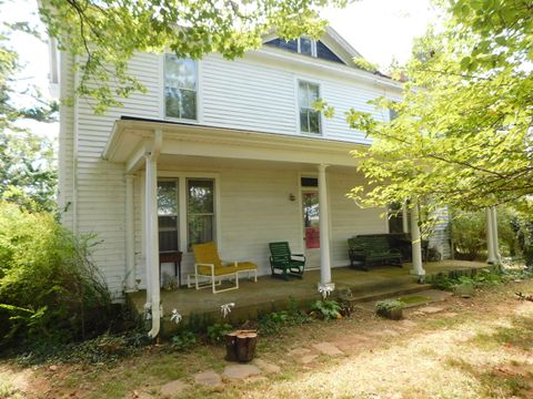 Homes For Sale - 11299 Moneta Rd<br/> Moneta, VA 24121