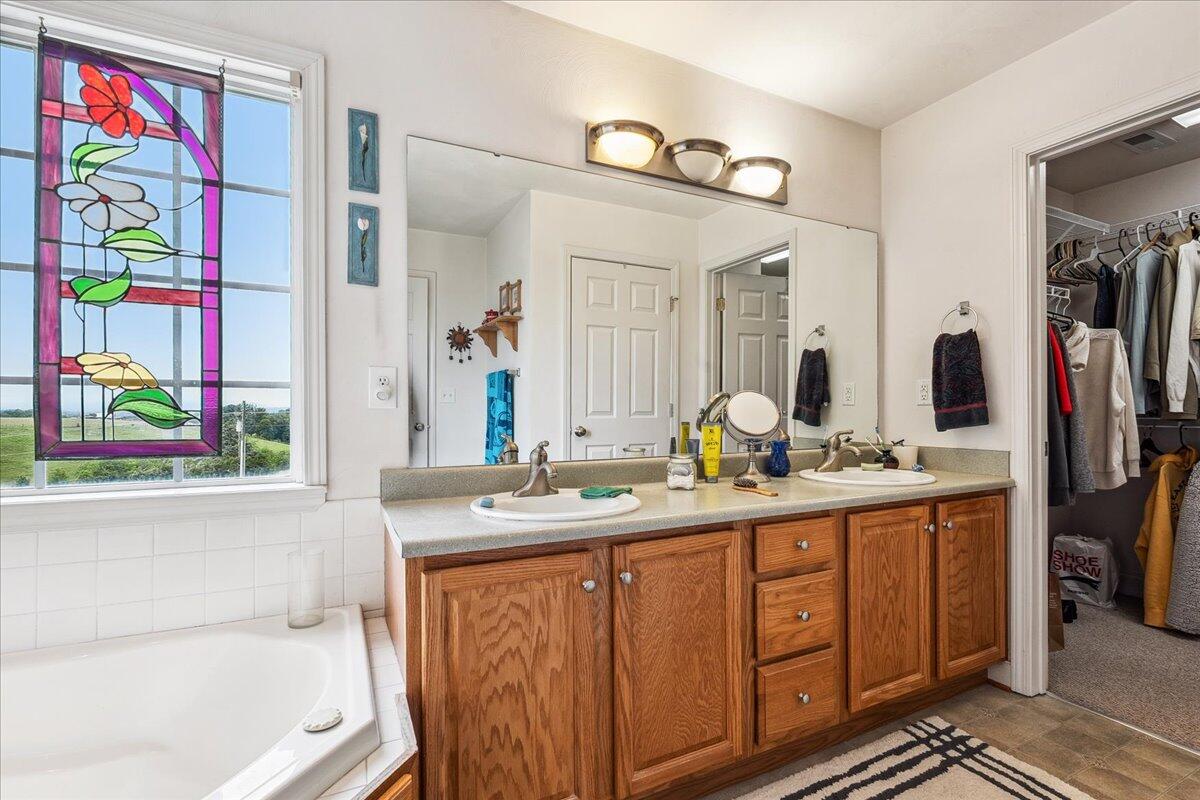 1064 Savanna Hills Dr, Moneta, Virginia image 40