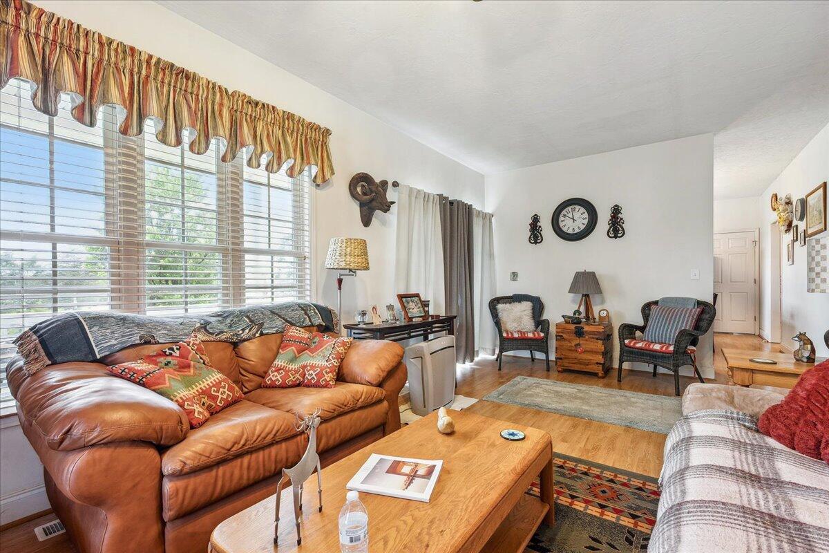 1064 Savanna Hills Dr, Moneta, Virginia image 20
