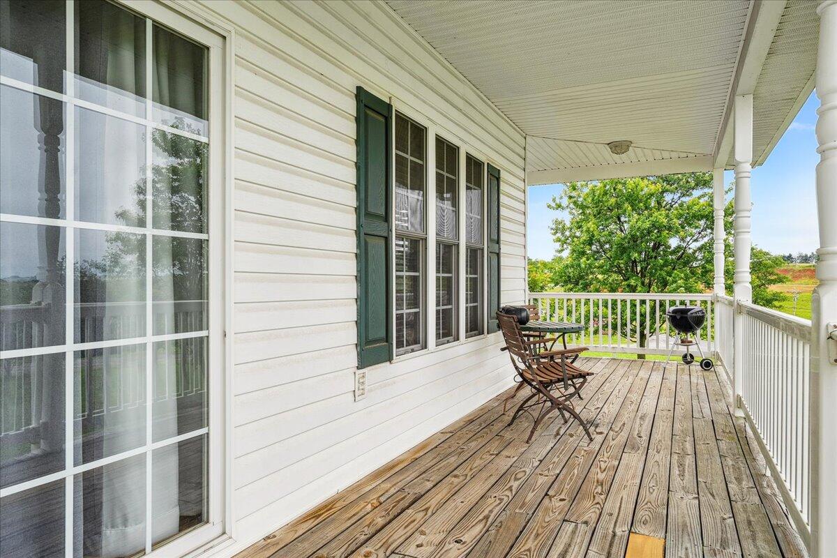 1064 Savanna Hills Dr, Moneta, Virginia image 16