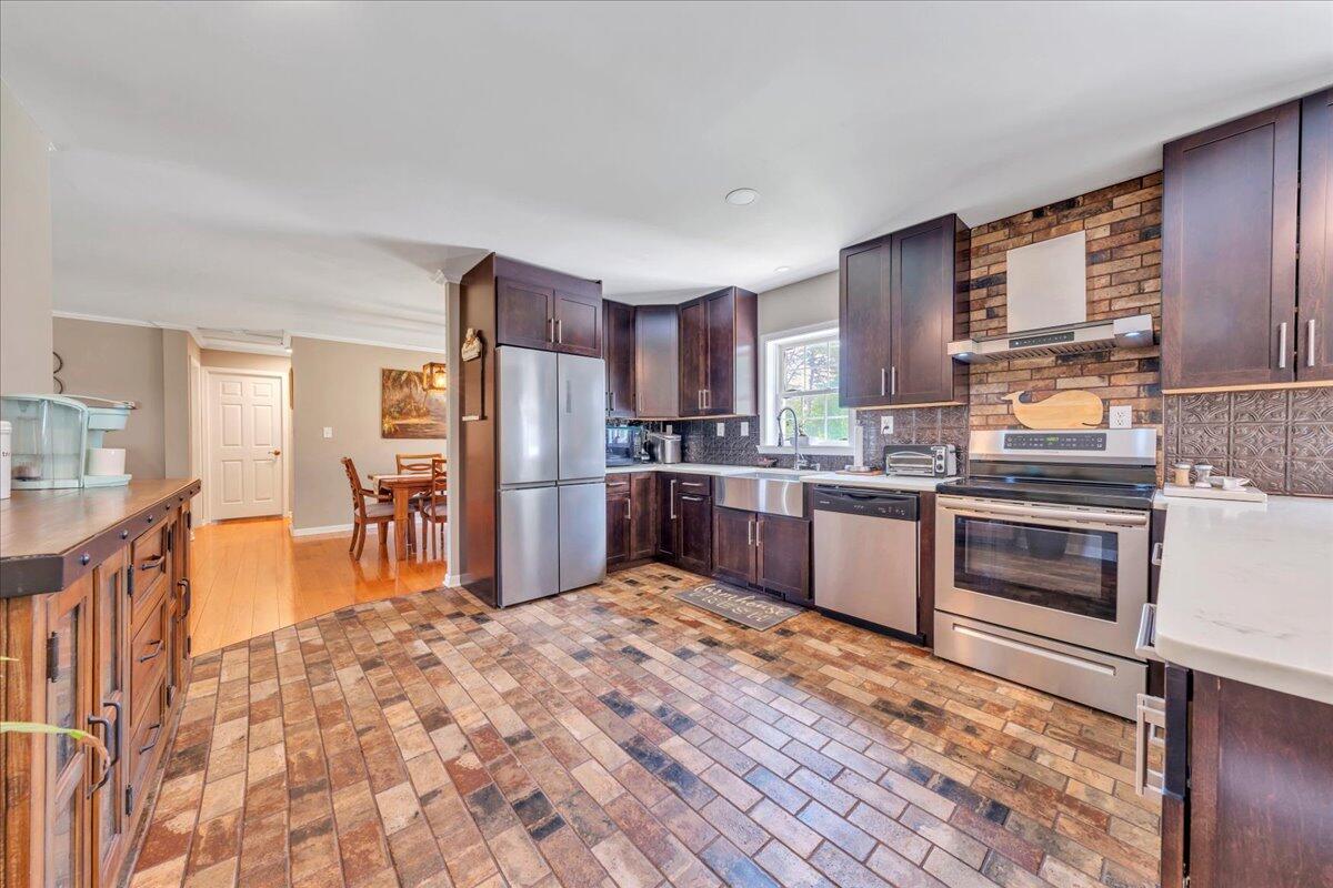 414 Mallard Cove Rd, Moneta, Virginia image 16