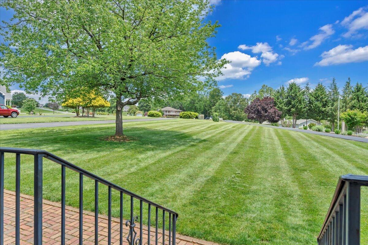 414 Mallard Cove Rd, Moneta, Virginia image 4