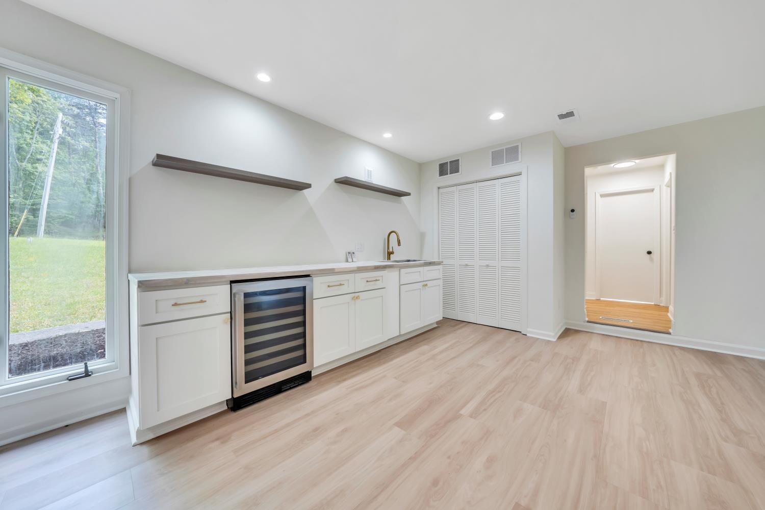 6695 Raintree Rd, Roanoke, Virginia image 29