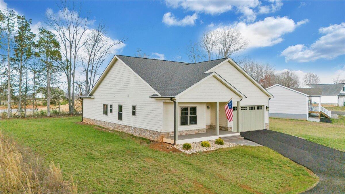17 Alpine Dr, Union Hall, Virginia image 3