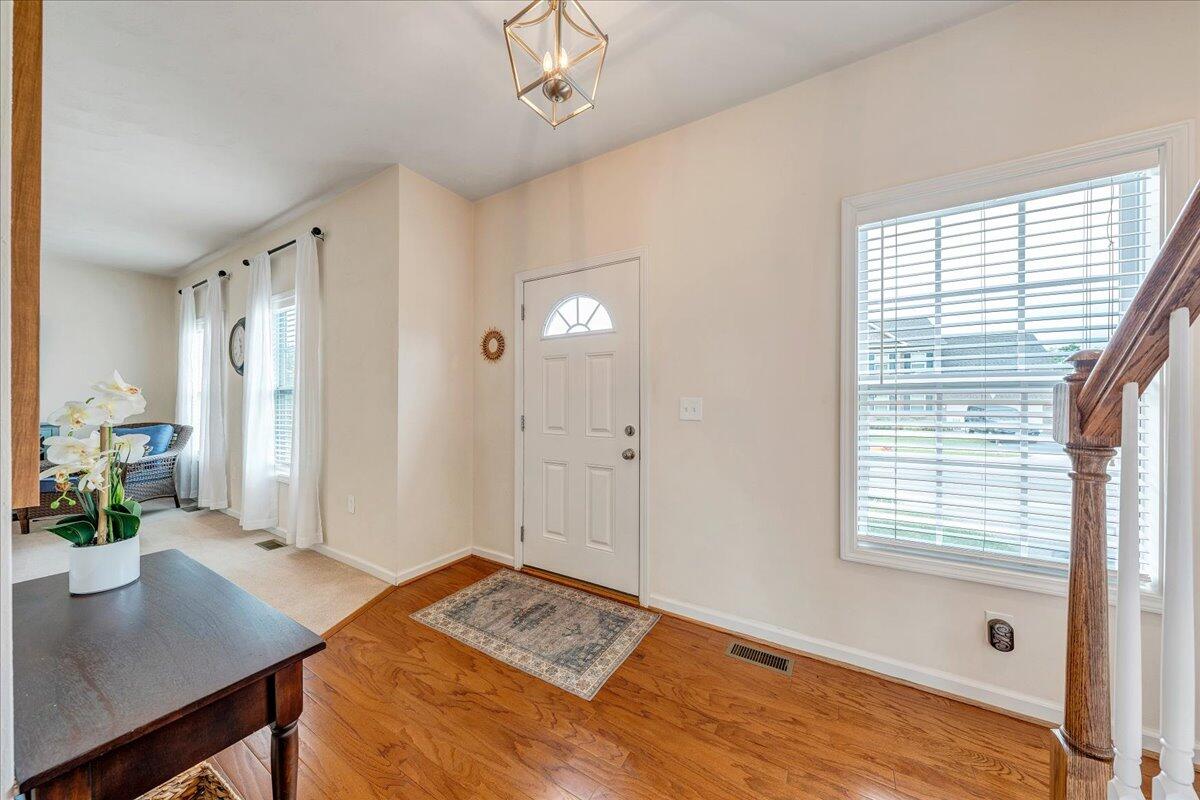 208 Edgemere Dr, Salem, Virginia image 9