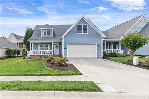Homes For Sale - 831 Sumpter Pl<br/> Roanoke, VA 24019