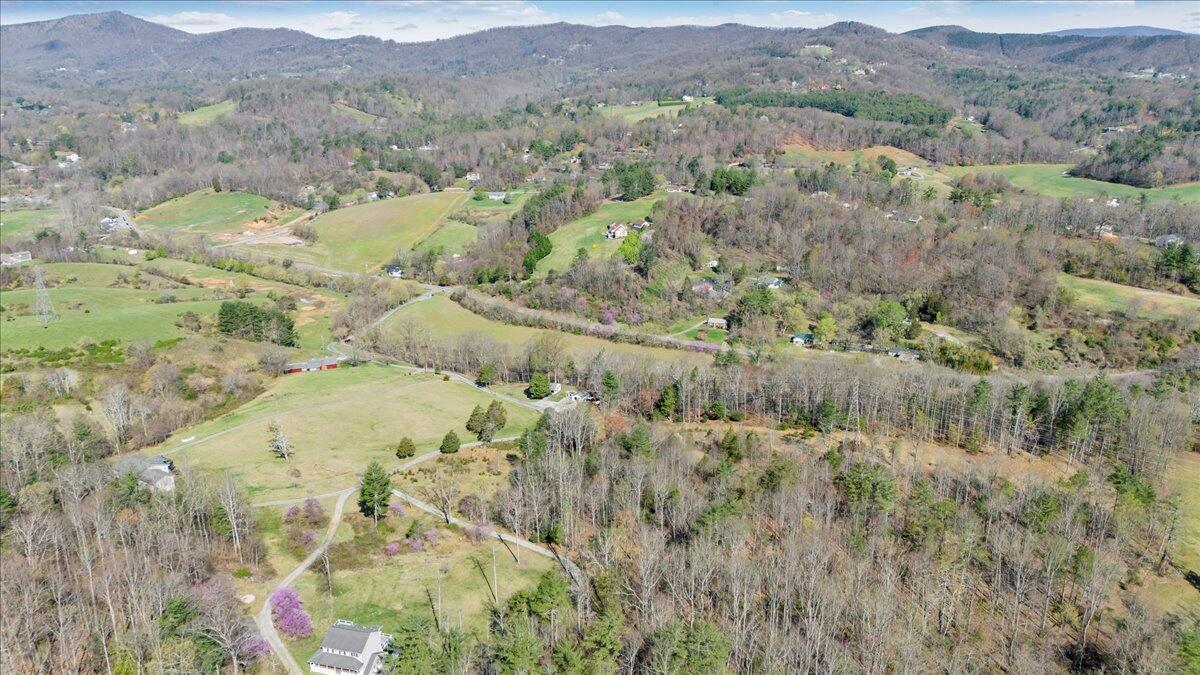Timber Bridge Rd, Roanoke, Virginia image 21