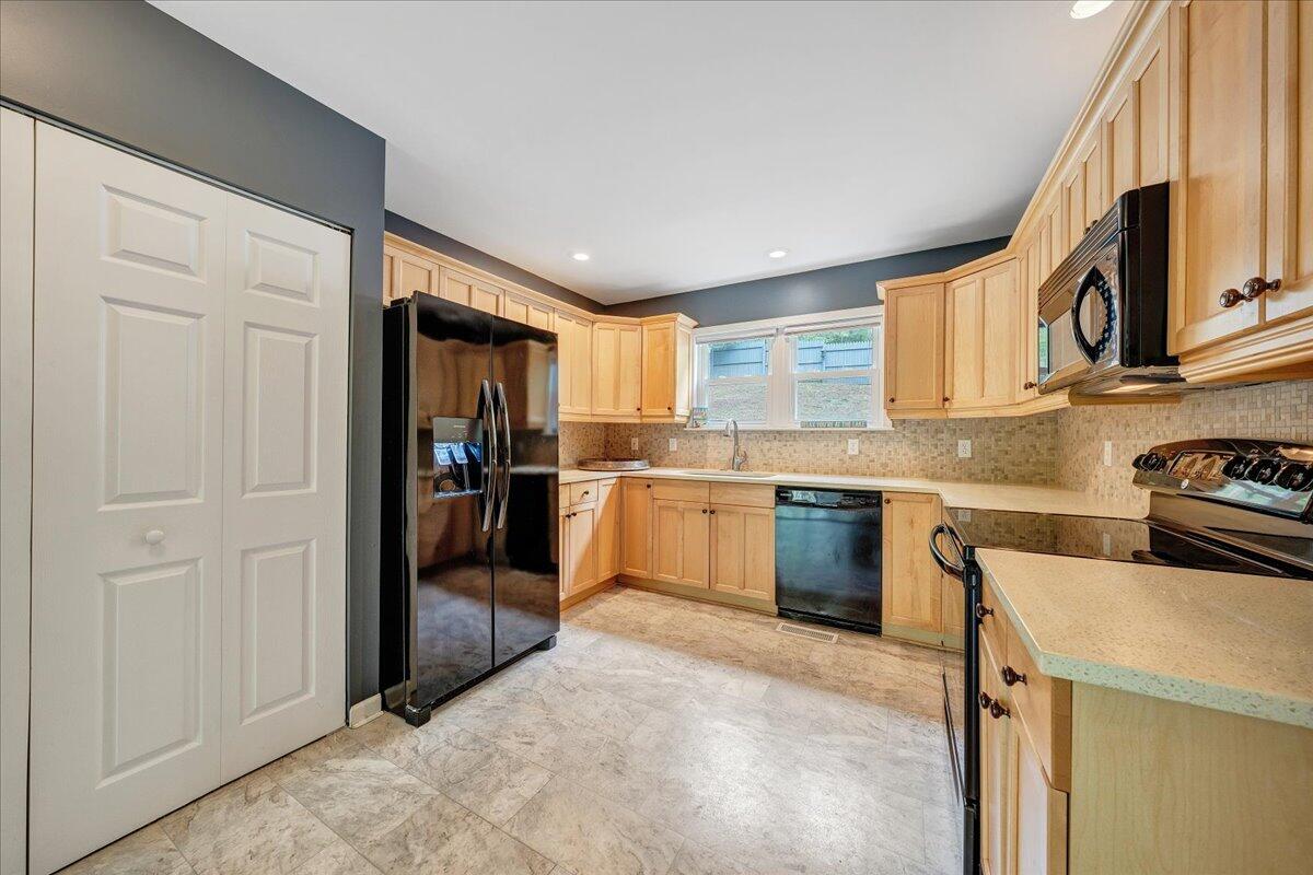 101 Cedar Bluff Ln, Hardy, Virginia image 6