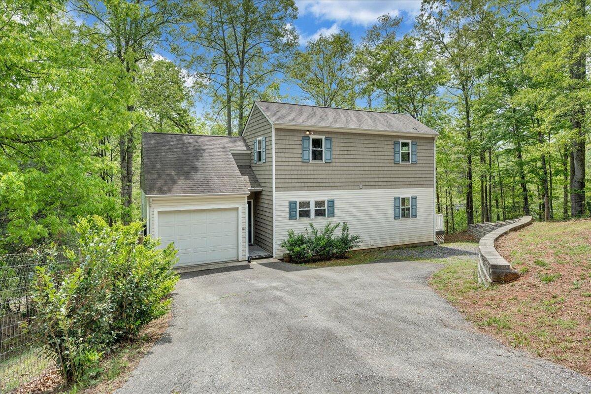 101 Cedar Bluff Ln, Hardy, Virginia image 3