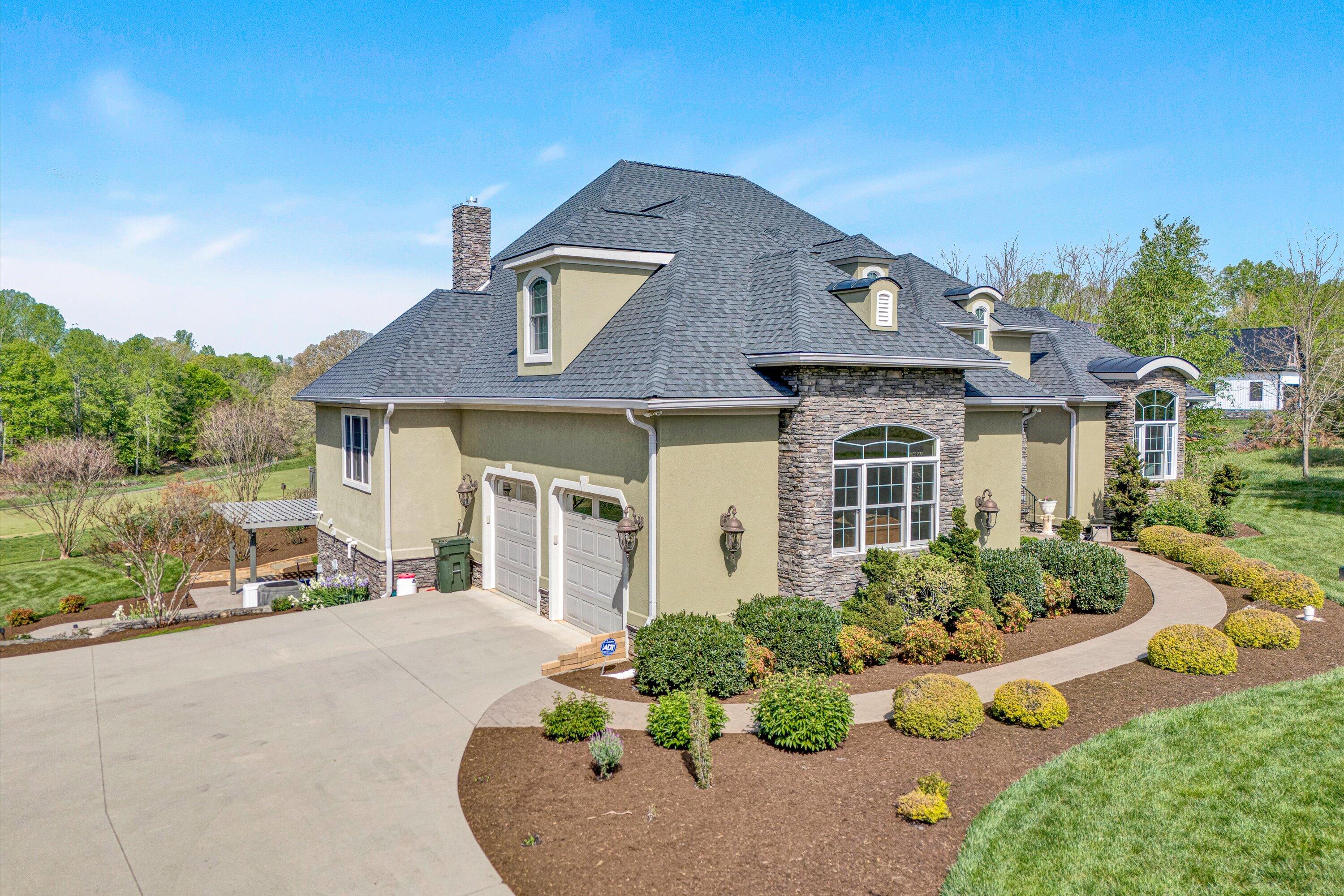 135 Bentgrass Dr, Hardy, Virginia image 6