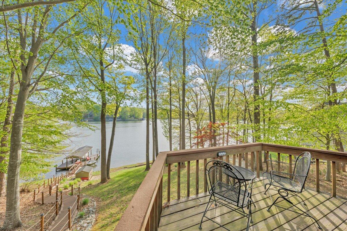 121 Briarcliff Dr, Moneta, Ohio image 48
