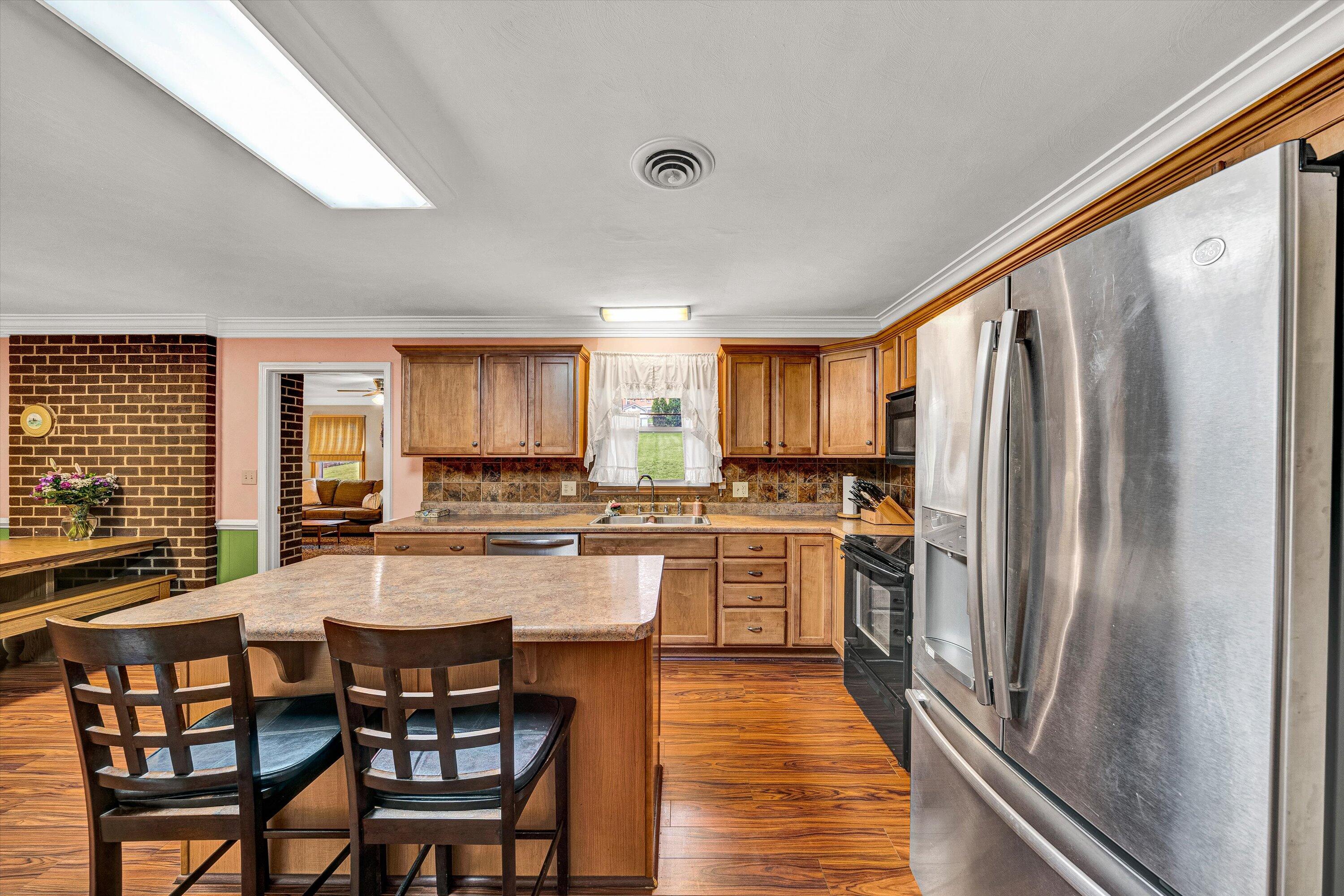 3643 Larson Ln, Roanoke, Virginia image 11
