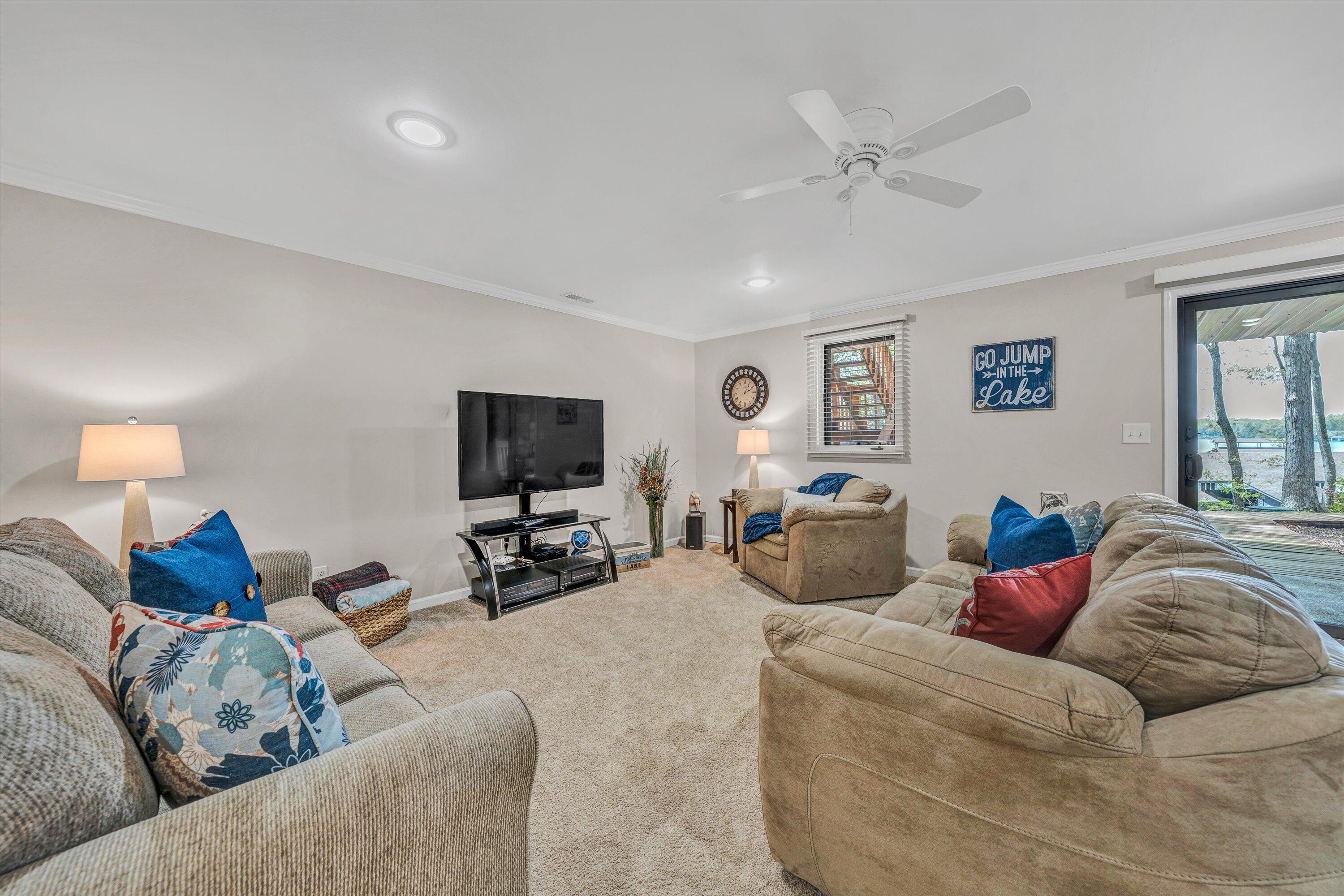 213 Saunders Point Rd #UNIT 11, Huddleston, Ohio image 44