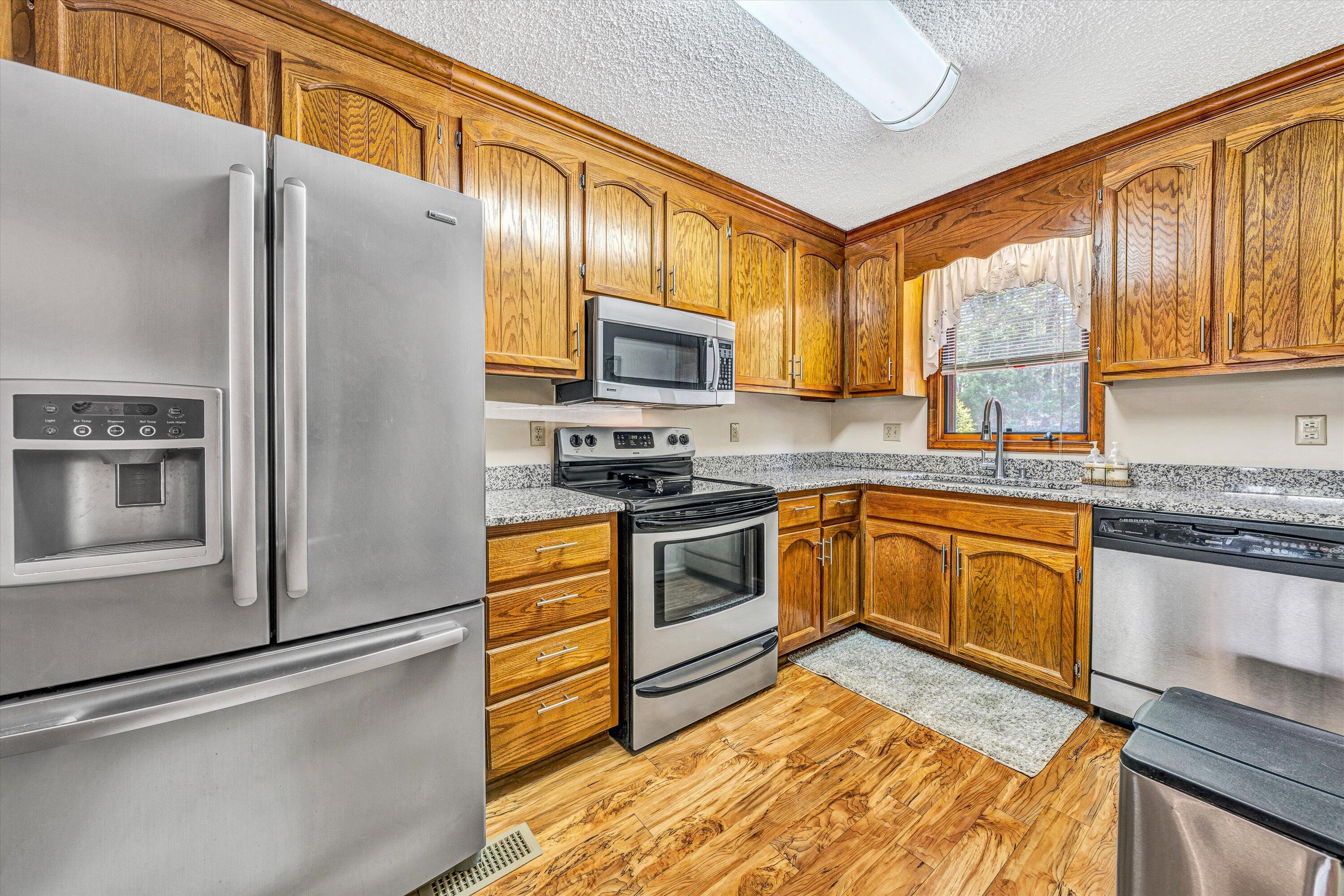 213 Saunders Point Rd #UNIT 11, Huddleston, Ohio image 18