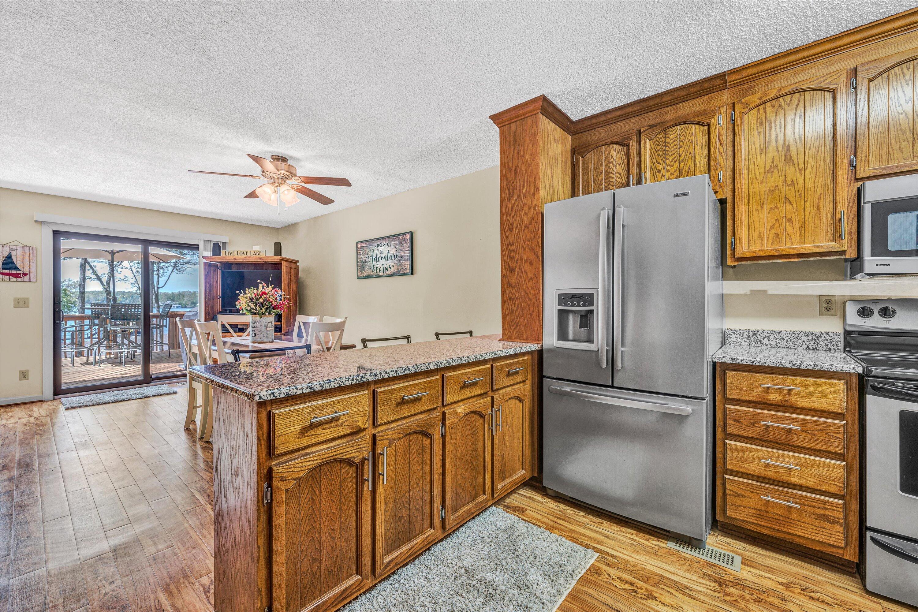 213 Saunders Point Rd #UNIT 11, Huddleston, Ohio image 17