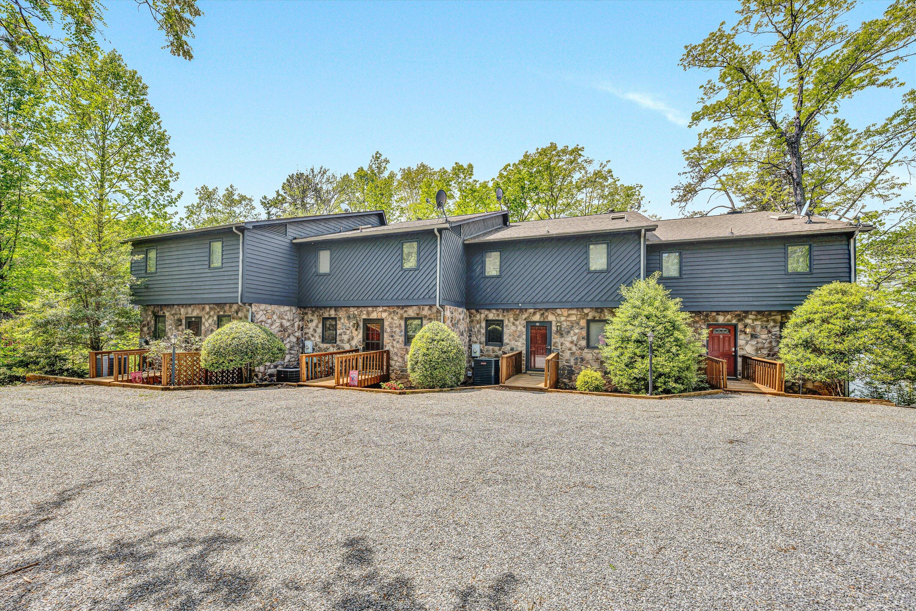 213 Saunders Point Rd #UNIT 11, Huddleston, Ohio image 2
