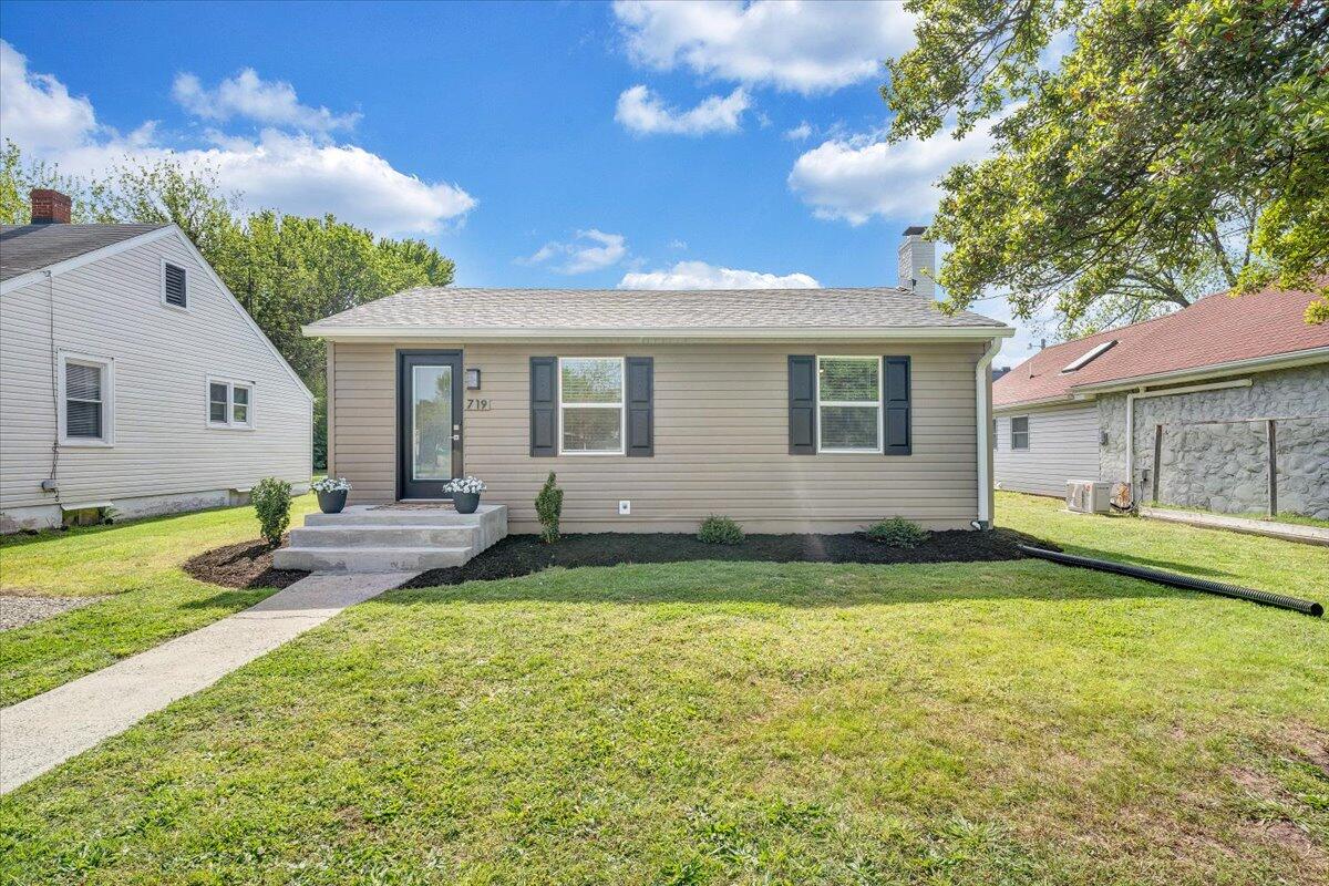 719 Delaware St, Salem, Virginia image 26