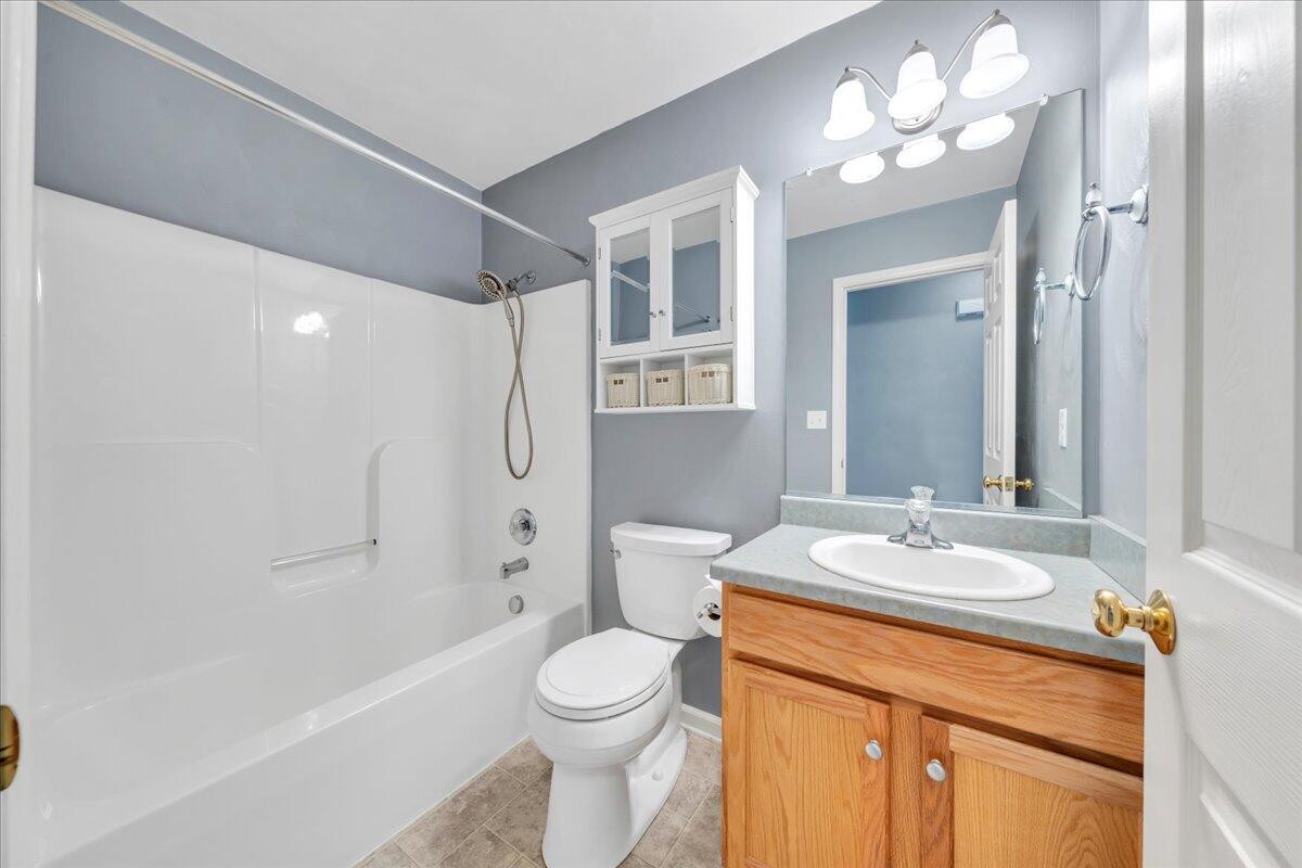 3382 Village Court Ln, Roanoke, Virginia image 10