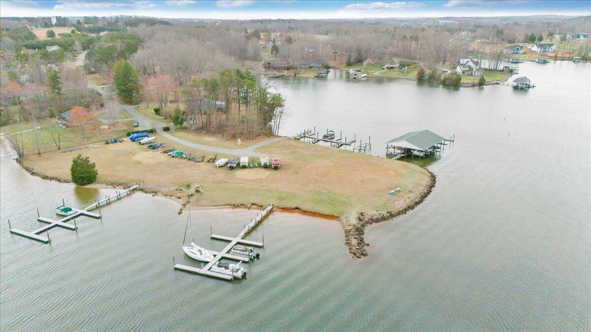 425 Belle Isle Dr, Union Hall, Virginia image 8