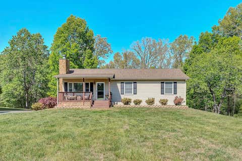 Homes For Sale - 1302 Goodview Rd<br/> Bedford County, Goodview, VA 24095