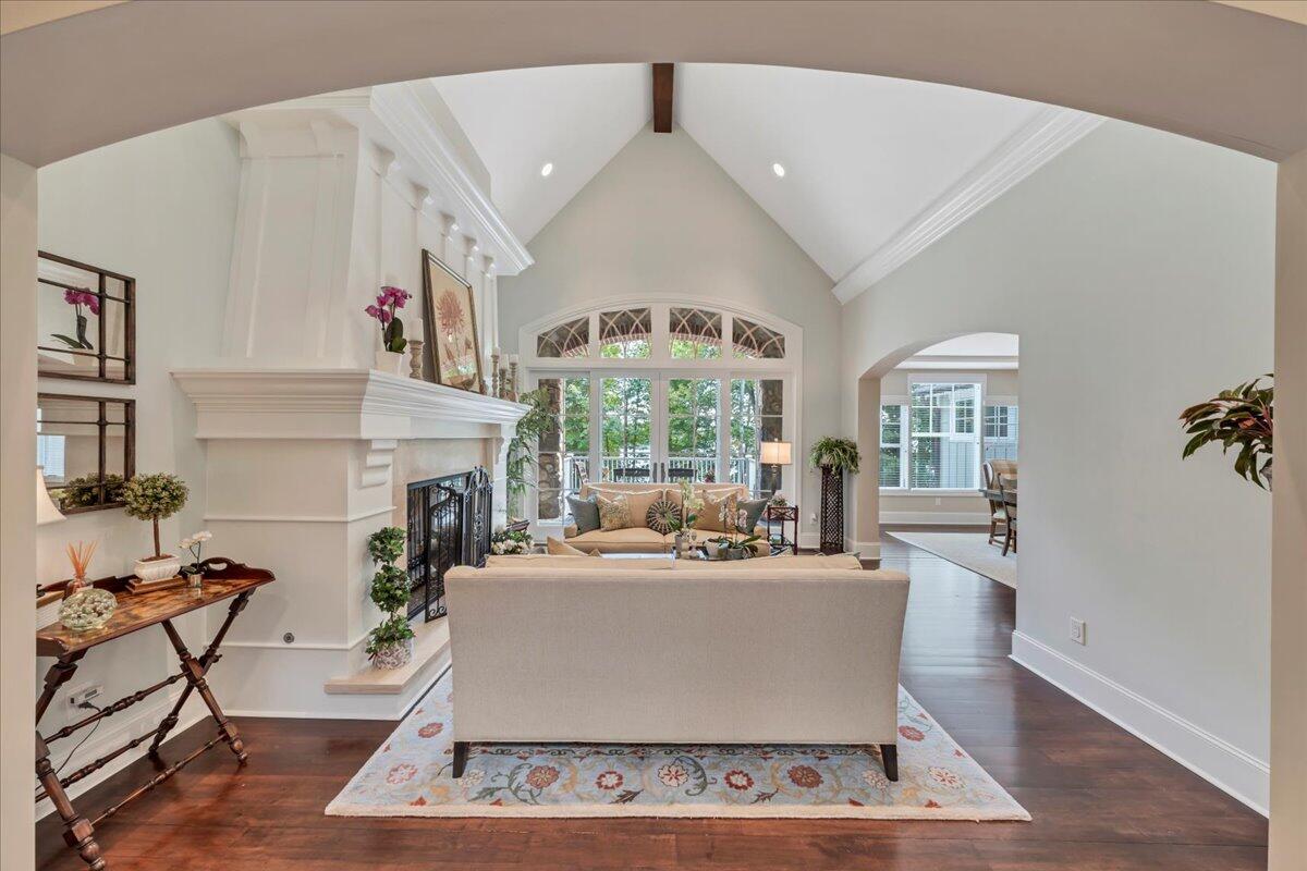 549 Island Pointe Ln, Moneta, Virginia image 13