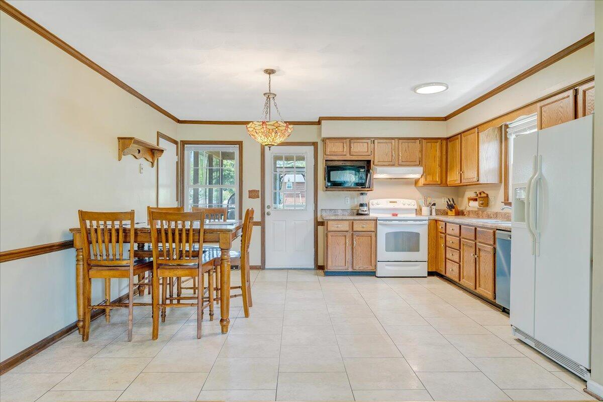 7073 Northway Dr, Roanoke, Virginia image 11