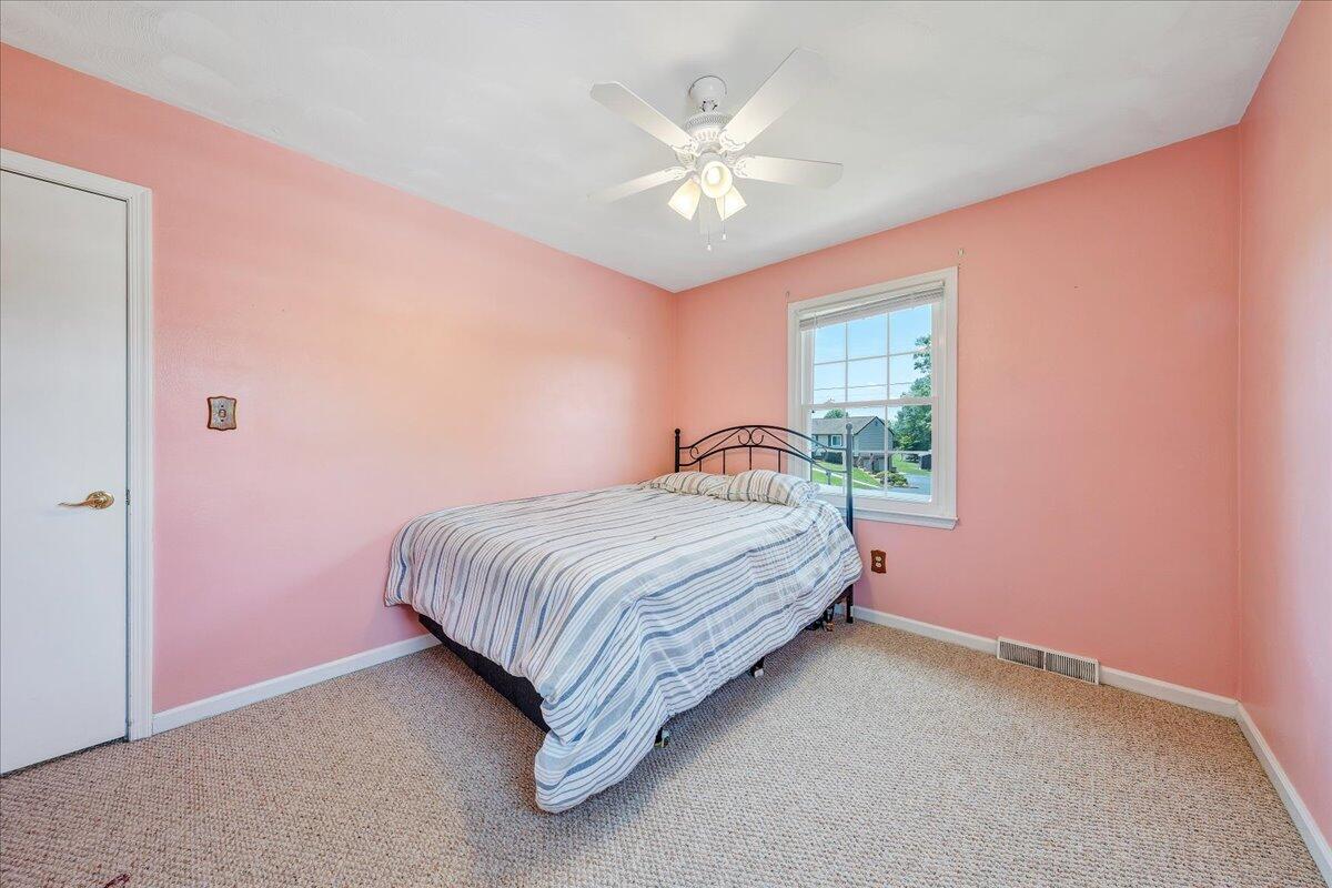 7073 Northway Dr, Roanoke, Virginia image 22