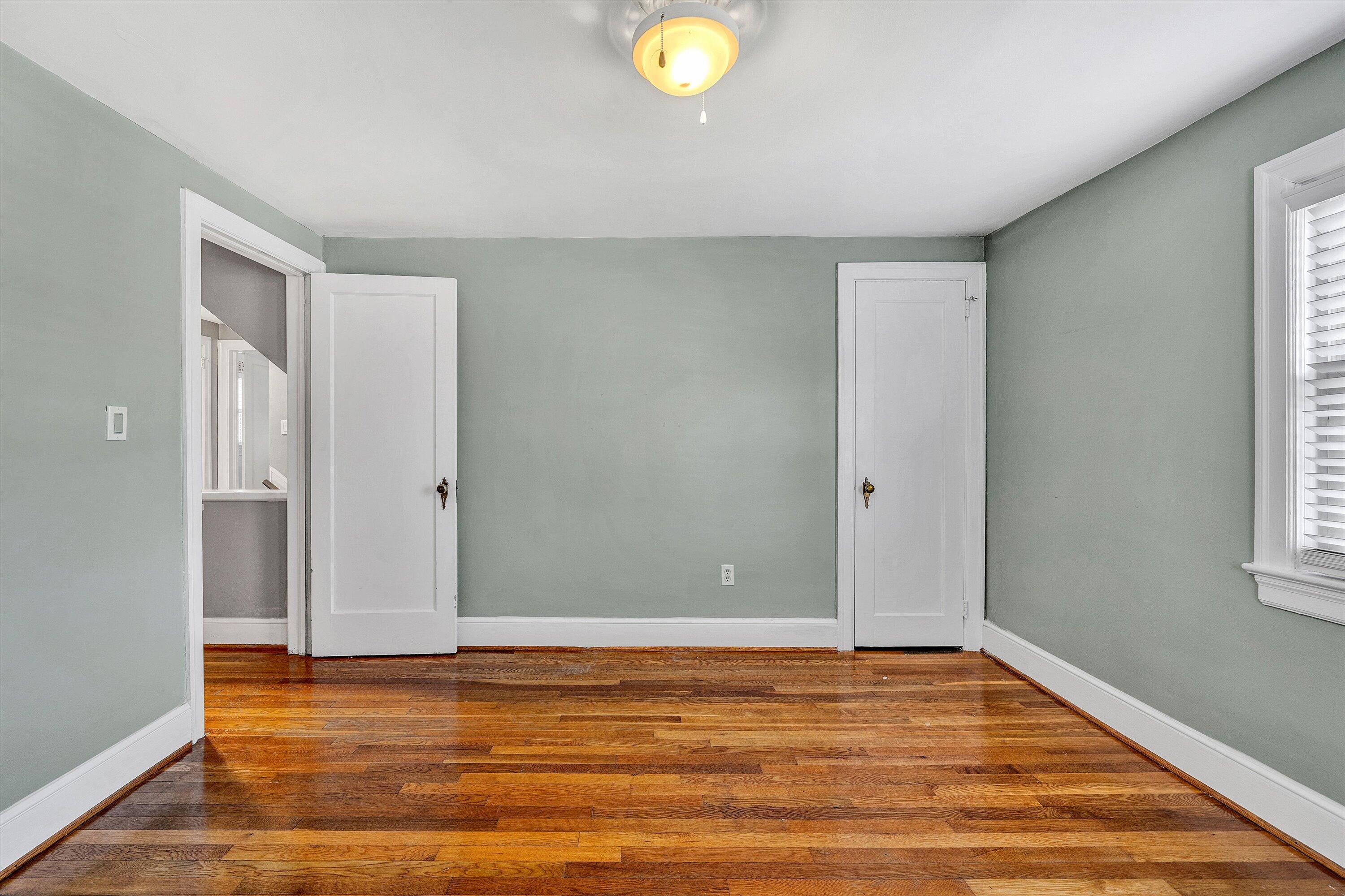 Roanoke, Virginia 24015, United States, 3 Bedrooms Bedrooms, ,2 BathroomsBathrooms,Residential,Pending,28100