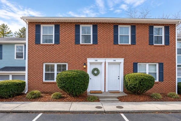 148 CLOVER VALLEY CIR, BLACKSBURG, VA 24060 - Image 03e2145c3fa26cd20741ec0a9095ffba/322167193