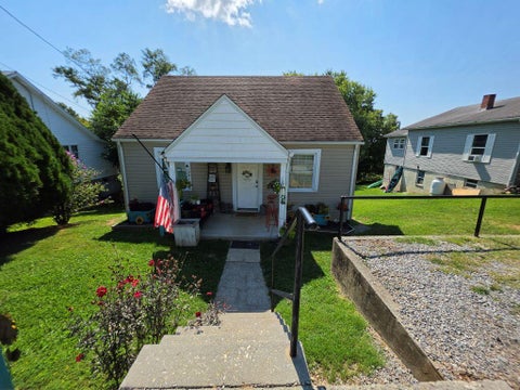 Homes For Sale - 176 Woodlawn Dr<br/> Franklin County County, Rocky Mount, VA 24151