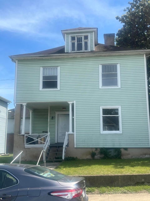 Multifamily For Sale - 406 Mountain Ave<br/> Roanoke City County, Roanoke, VA 24011