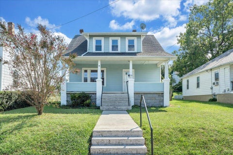 Homes For Sale - 1106 Mercer Ave<br/> Roanoke, VA 24017