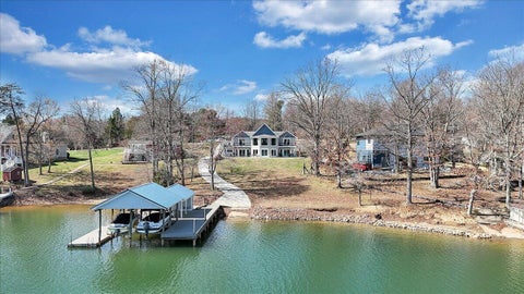 Homes For Sale - 312 Spring Dr<br/> Bedford County County, Huddleston, VA 24104