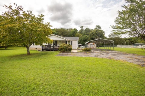 Mobile Home For Sale - 422 Axton Rd<br/> Henry County County, Axton, VA 24054