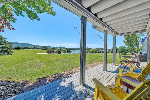 Condo For Sale - 170 Sailors Cove Dr #UNIT 1204<br/> Moneta, VA 24121