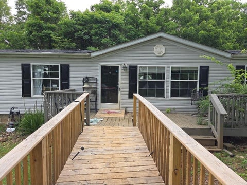 Mobile Home For Sale - 1433 Quarles Rd<br/> Thaxton, VA 24174