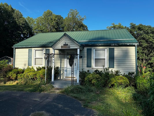 75 JOHNSON LN, MARTINSVILLE, VA 24112 - Image 2a2cfc7dce7c8dffd5bb2f0aa68867c5/2771799581