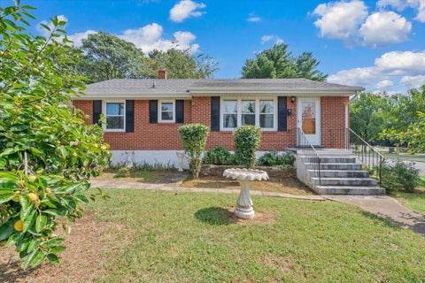 Homes For Sale - 2601 Hebert St<br/> Roanoke, VA 24012