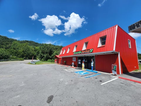 Apartment For Rent - 159 Bottom Rd #4<br/> Tazewell, VA 24651