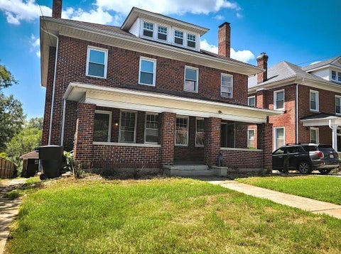 Multifamily For Rent - 2110 Memorial Ave #2110<br/> Roanoke, VA 24015