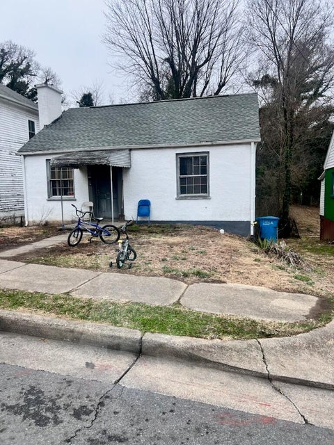 Homes For Sale - 724 Harrison Ave<br/> Roanoke City County, Roanoke, VA 24016
