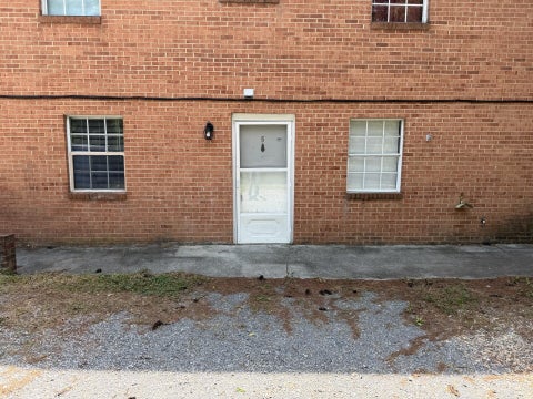 Apartment For Rent - 2132 Carvin St #5<br/> Roanoke, VA 24012