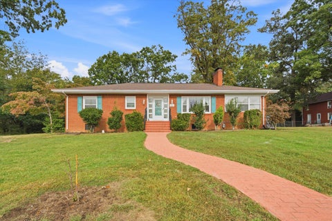 Homes For Sale - 3612 Parkwood Dr<br/> Roanoke, VA 24018