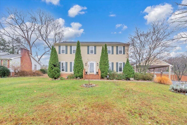 3336 CLARA AVE SW, ROANOKE, VA 24018 - Image 5eb89fec55de4ce2aea2decf71c539ce/319610890